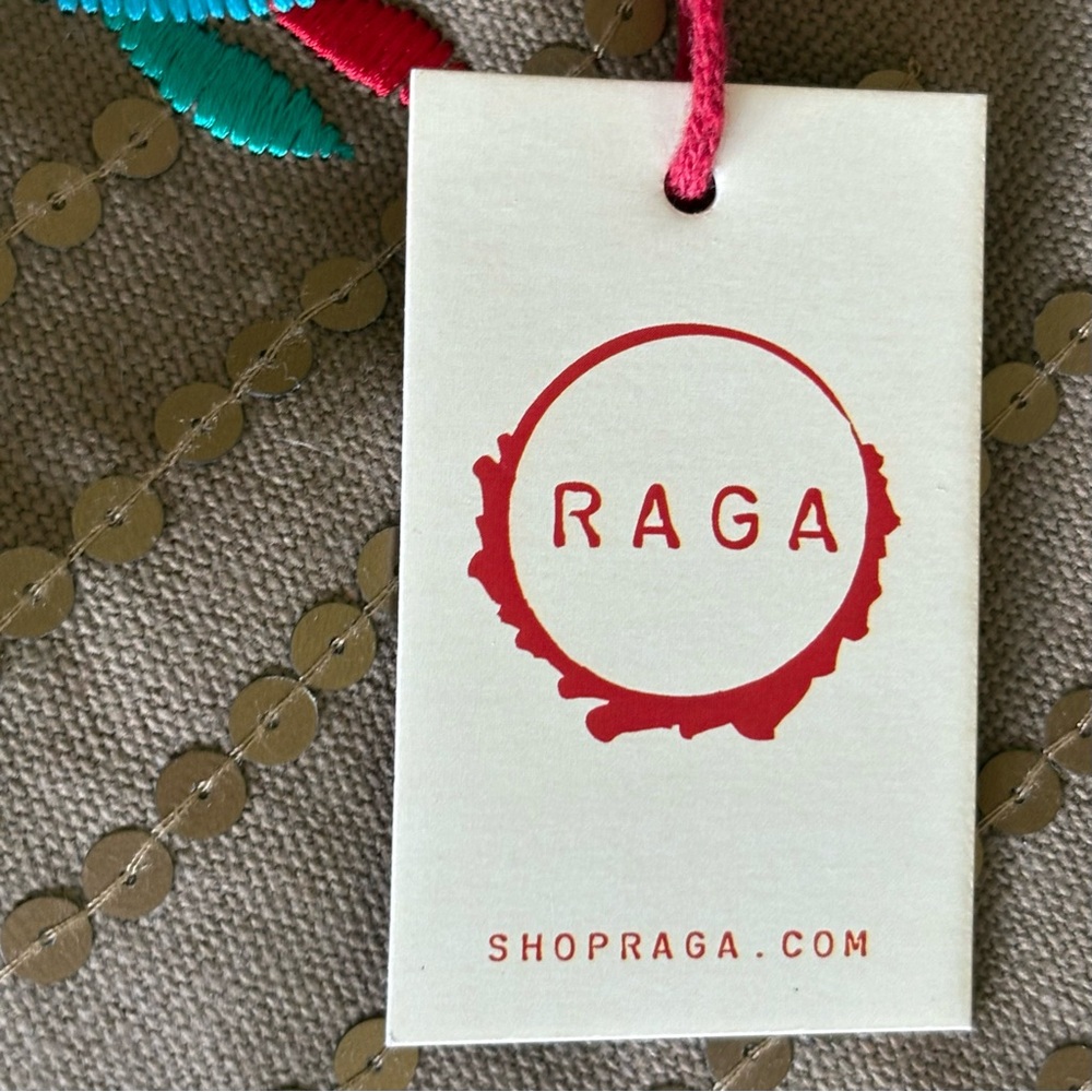 🌹HOST PICK🌹 NWT Raga Embroidered Tote - Picture 9 of 14